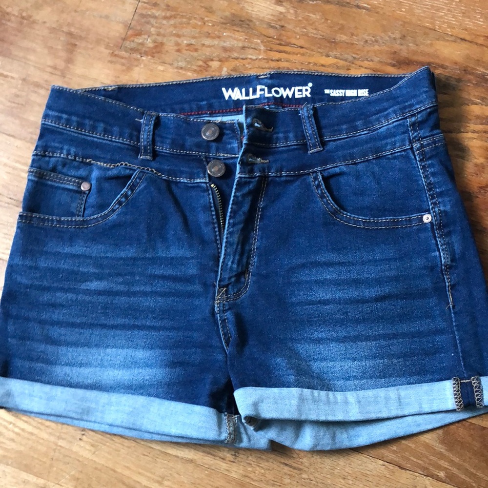 Wallflower Women's Blue Denim Shorts